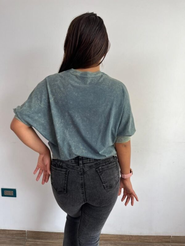 Polo para Mujer Crop Top modelo Murciélago - Imagen 3