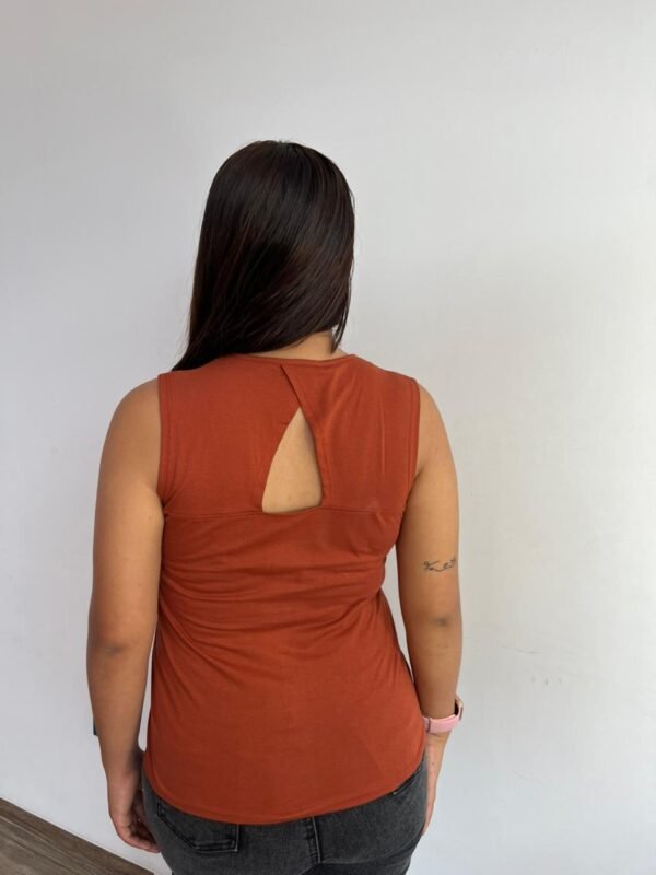 Polo para Mujer modelo Olímpico Espalda Cruzada - Imagen 3